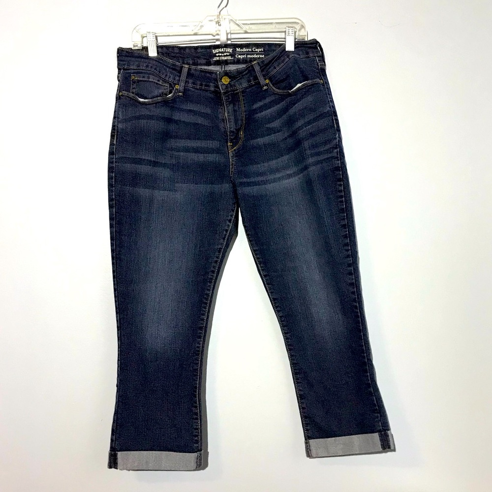 Modern Capri Jeans Signature by Levi Strauss